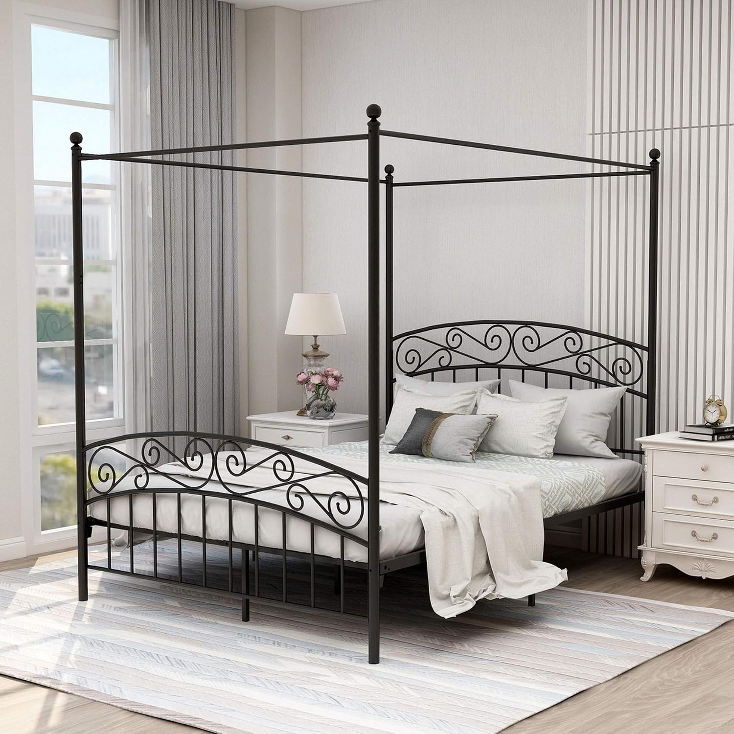 Canopy Bed Frame Metal Queen - クイーンサイズメタルキャノピーベッドフレーム、ヘッドボード＆フットボード、頑丈なスラットサポート、組み立て簡単、カスタマイズ可能