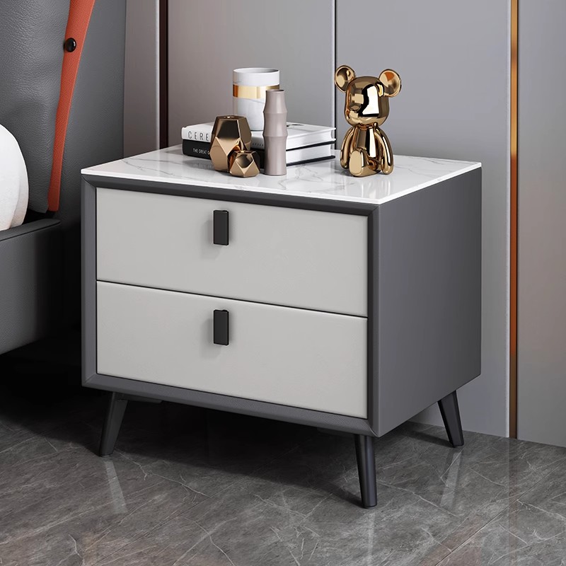 Solid Wood Nightstand 2 Drawers - 北欧スタイルの無垢材ベッドサイドテーブル、焼結石トップ付き、モダンな寝室用ナイトスタンド、2つの引き出し付き、ホームサイド収納キャビネット