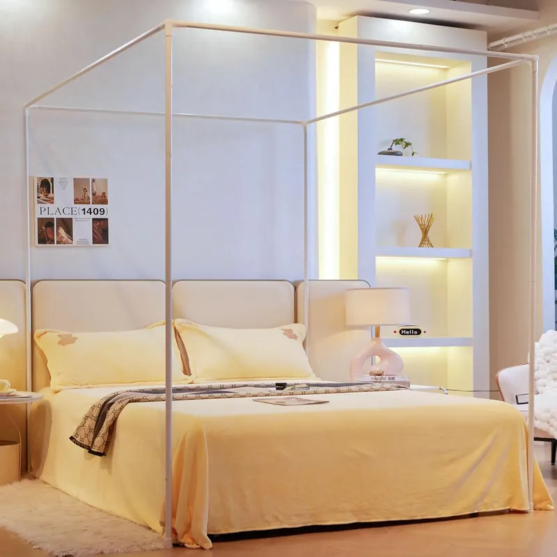クイーンサイズのベッドに最適な、高級感のあるキャノピーベッド - Canopy Bed Frame Metal Queen のレビューと価格