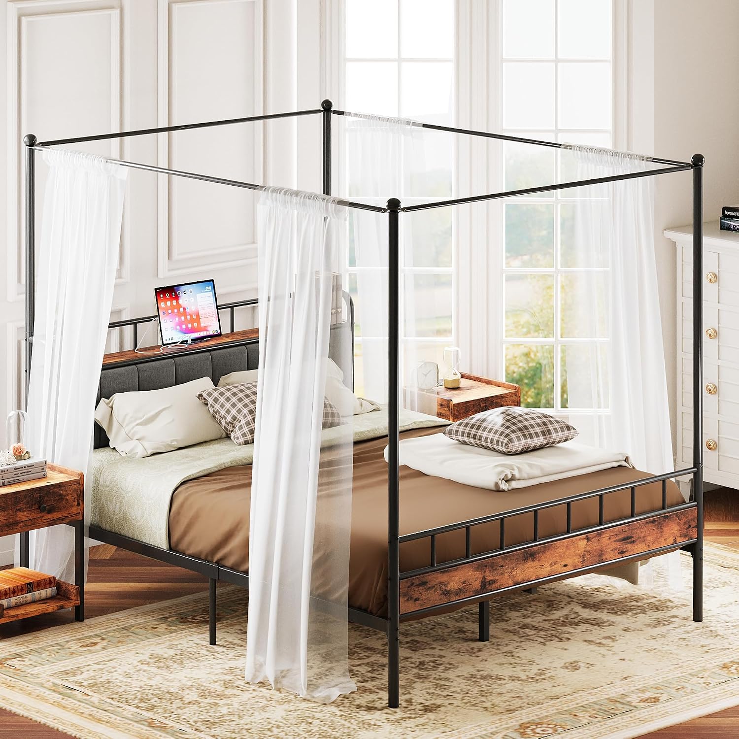 クイーンサイズのキャノピーベッドフレーム、収納付きヘッドボー - Canopy Bed Frame Metal Queen のレビューと価格