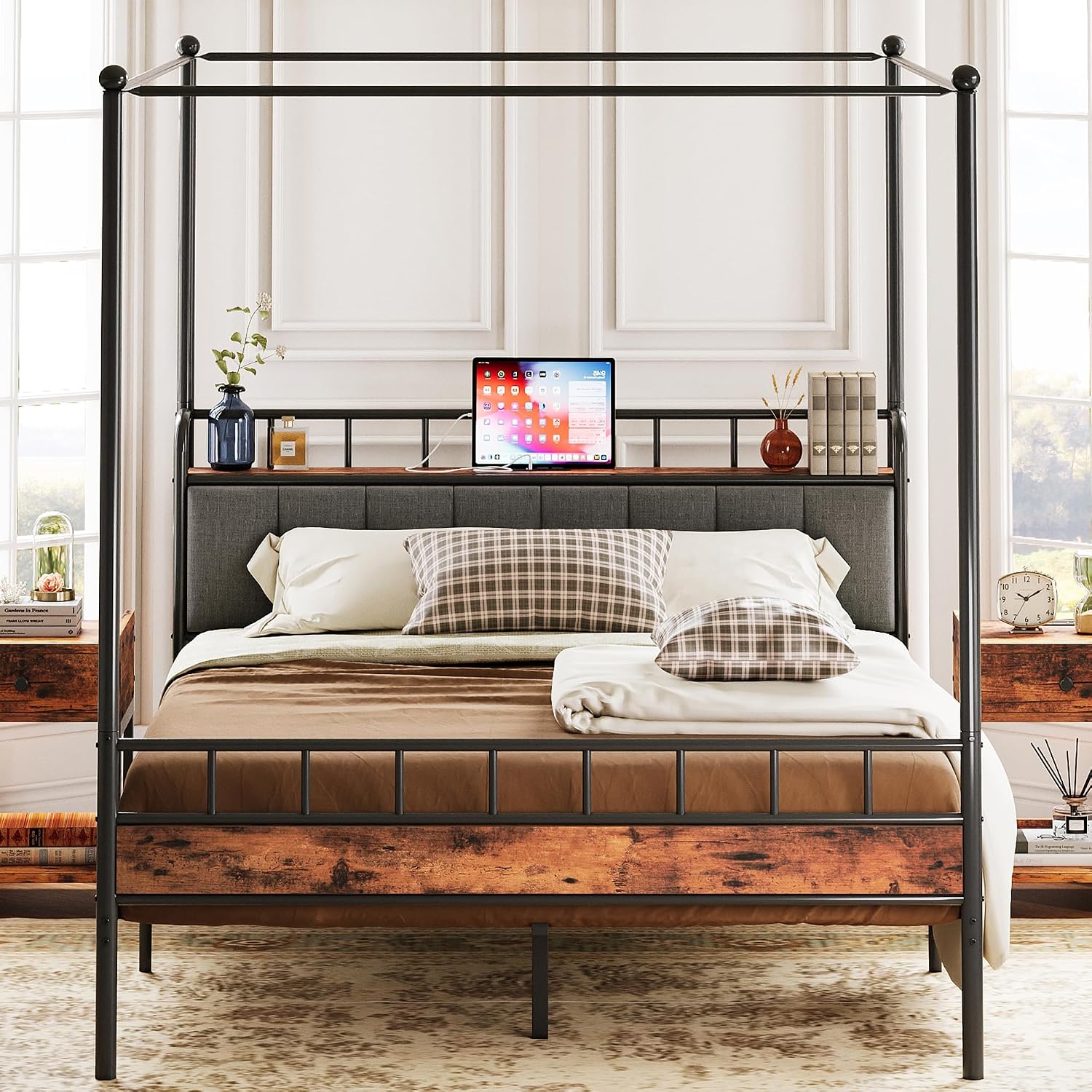 クイーンサイズのキャノピーベッドフレーム、収納付きヘッドボー - Canopy Bed Frame Metal Queen のレビューと価格